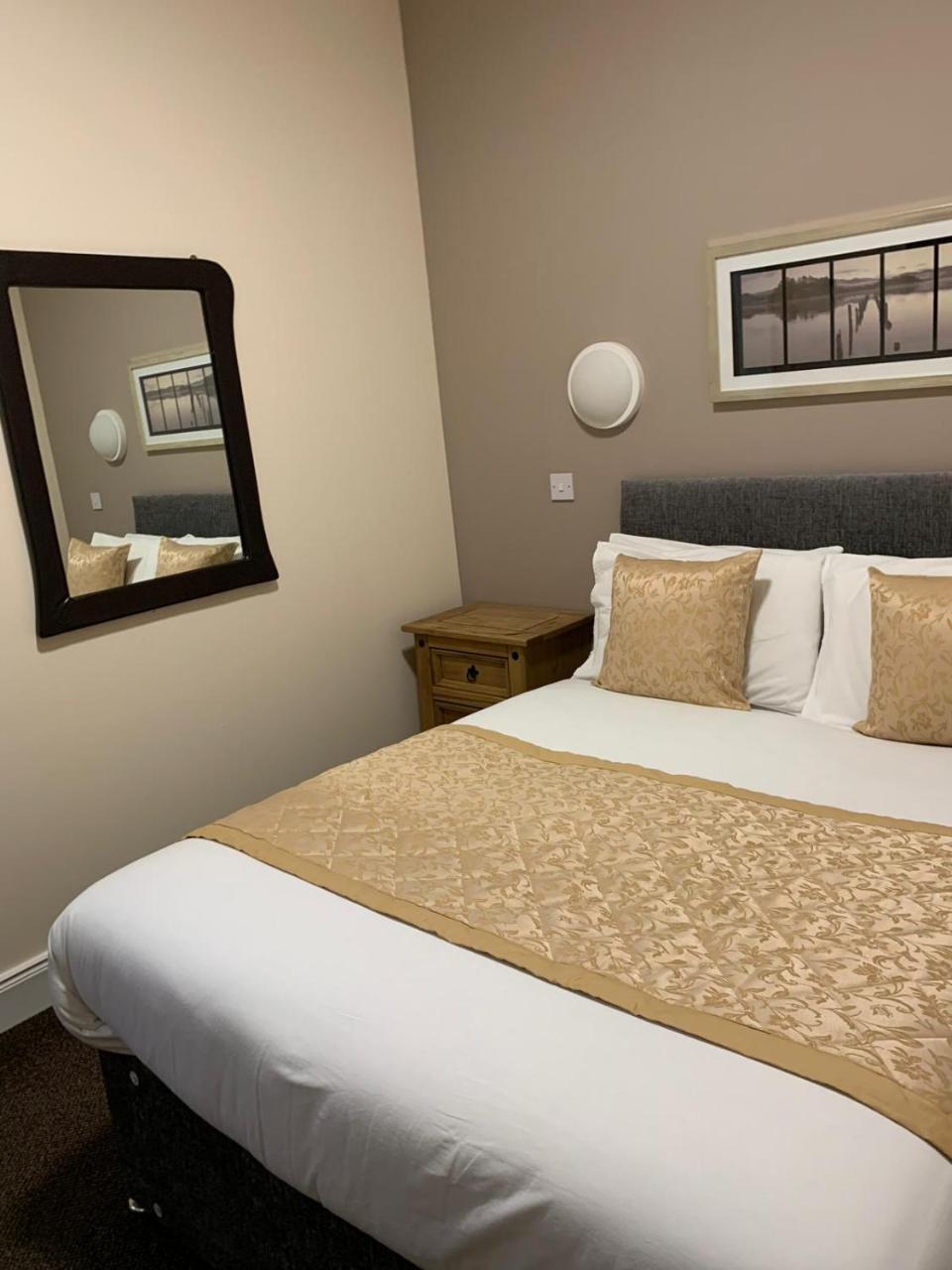 Waverley Inn Lodge دينغْوول المظهر الخارجي الصورة