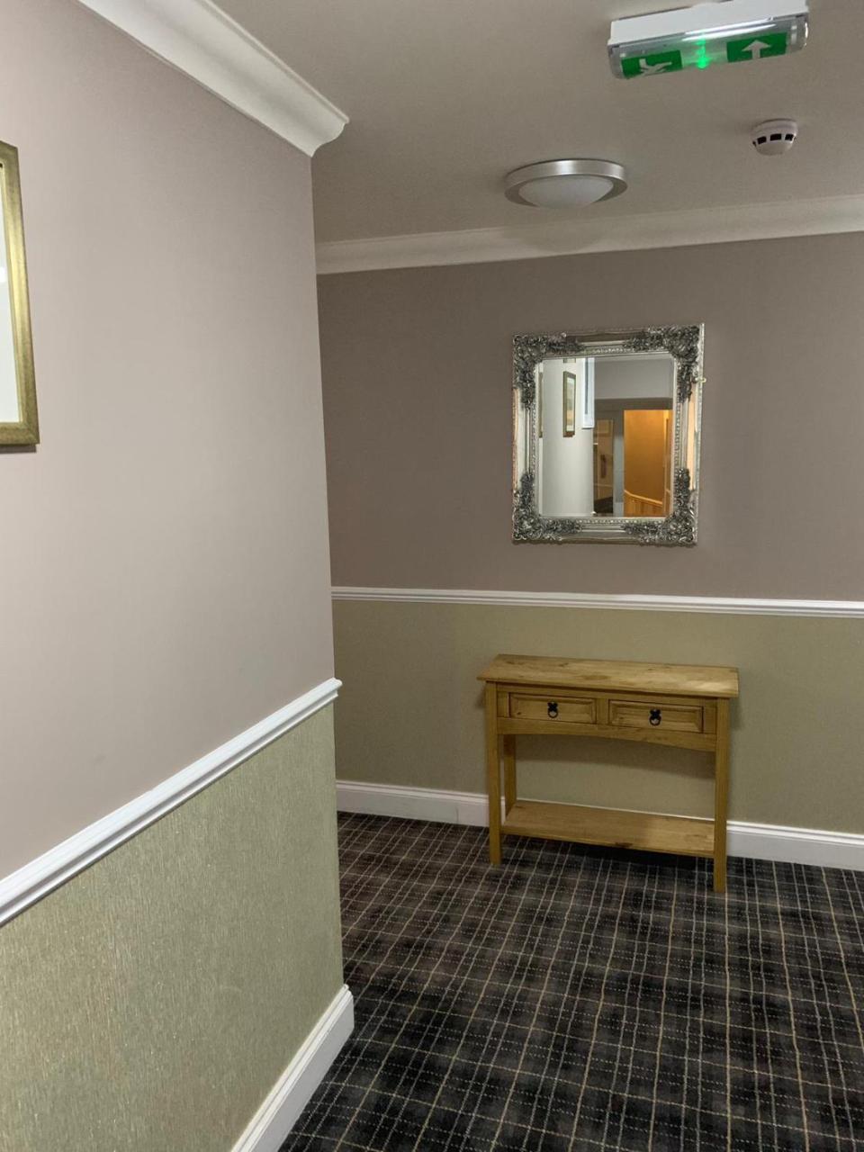 Waverley Inn Lodge دينغْوول المظهر الخارجي الصورة