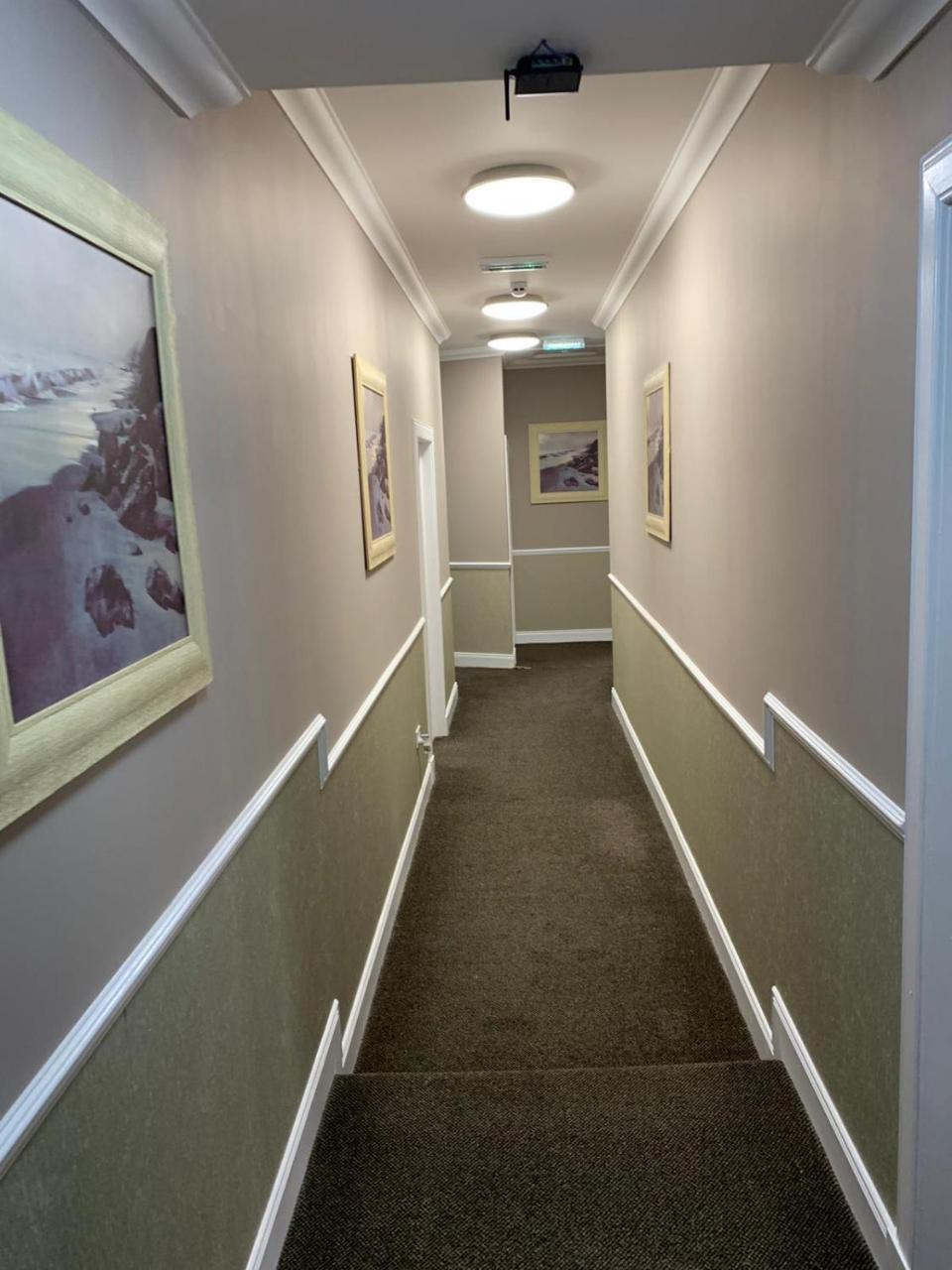 Waverley Inn Lodge دينغْوول المظهر الخارجي الصورة