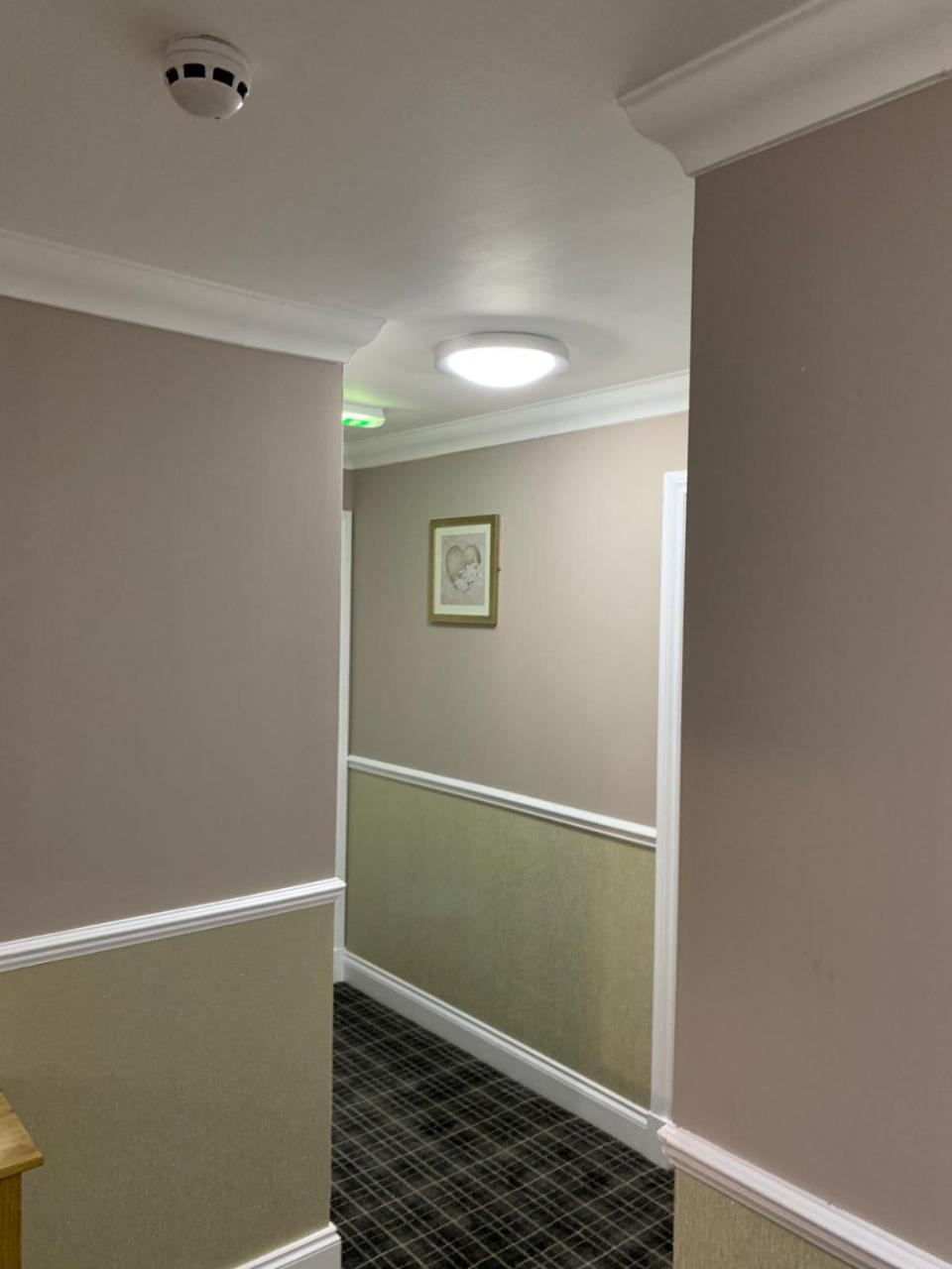 Waverley Inn Lodge دينغْوول المظهر الخارجي الصورة